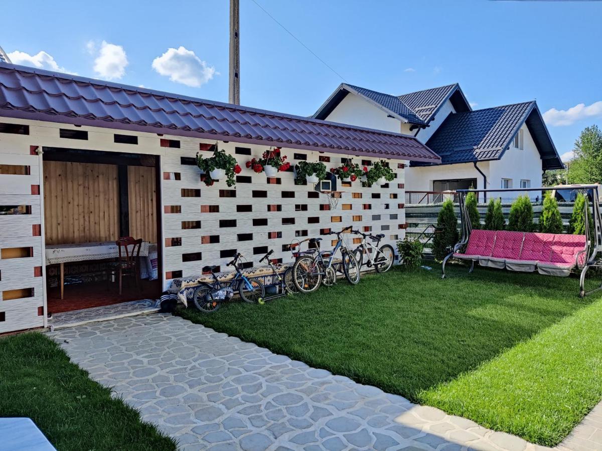 Vizuina Lupului Hotel Gura Humorului Esterno foto
